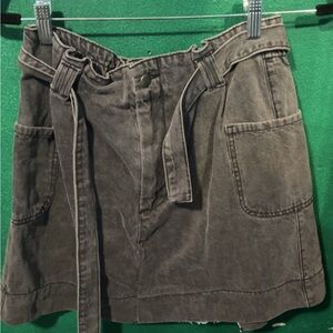 Stylish Gray Skirt with Belt